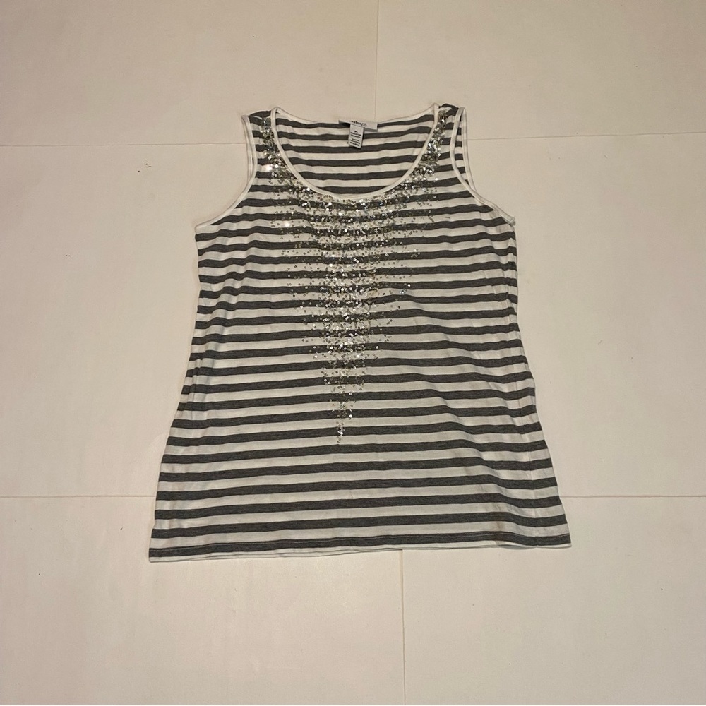 ⭐️Style & CO. Petite L/P gray and white top
